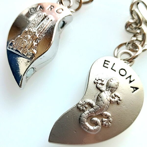 �g�J�Q ������ ���U�C�N �L�[�z���_�[ �T�O���_�E�t�@�~���A �K�E�f�B �o���Z���i �X�y�C��