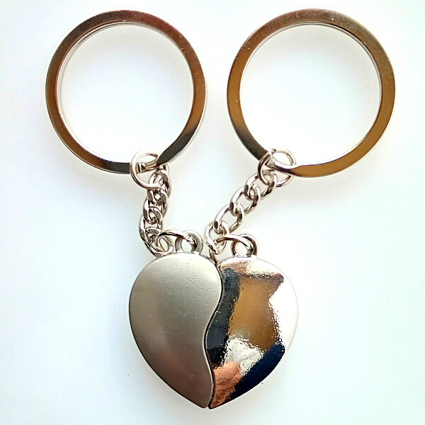 �g�J�Q ������ ���U�C�N �L�[�z���_�[ �T�O���_�E�t�@�~���A �K�E�f�B �o���Z���i �X�y�C��